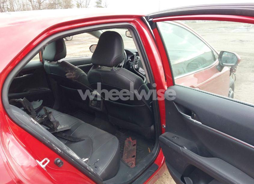 Photo 8 of 2020 Toyota Camry XSE V6 (VIN 4T1KZ1AK6LU043318)