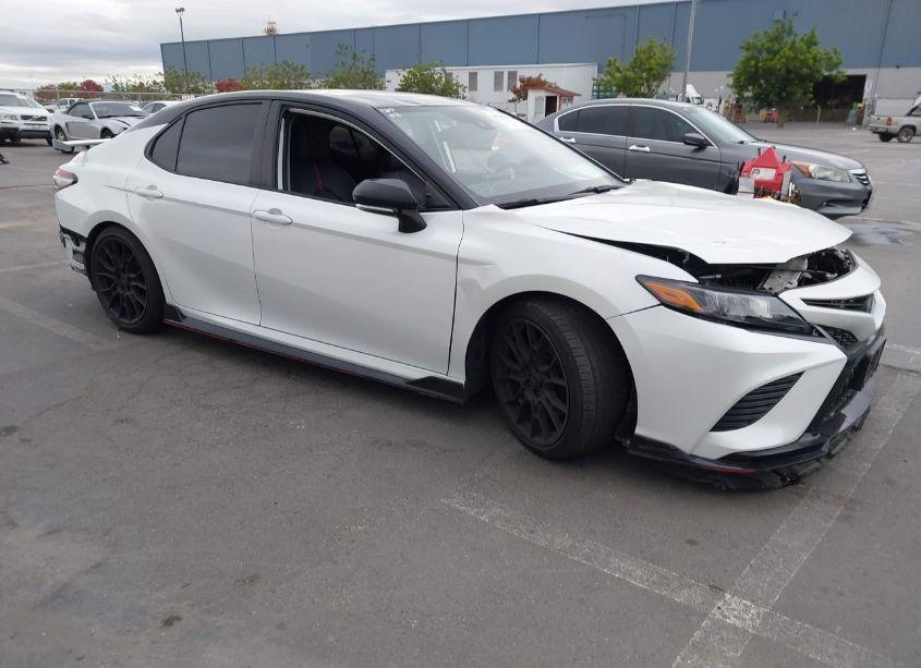 2022 Toyota Camry TRD (VIN 4T1KZ1AK6NU065418) main photo
