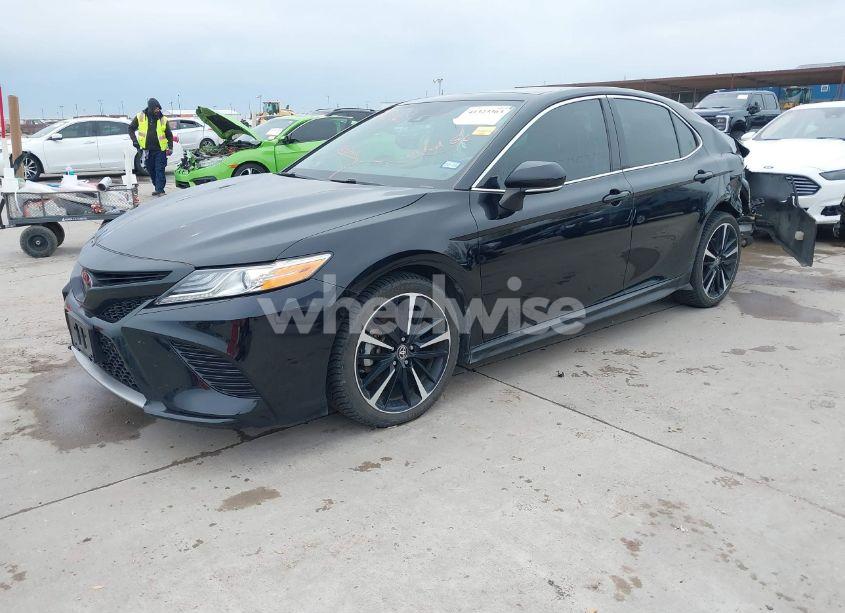 Photo 2 of 2020 Toyota Camry XSE V6 (VIN 4T1KZ1AK7LU040671)