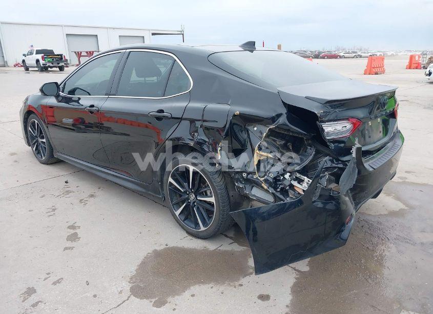 Photo 3 of 2020 Toyota Camry XSE V6 (VIN 4T1KZ1AK7LU040671)