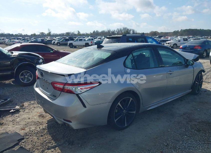 Photo 4 of 2020 Toyota Camry XSE V6 (VIN 4T1KZ1AK7LU044977)