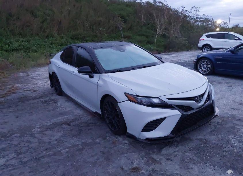 2021 Toyota Camry TRD (VIN 4T1KZ1AK7MU051493) main photo