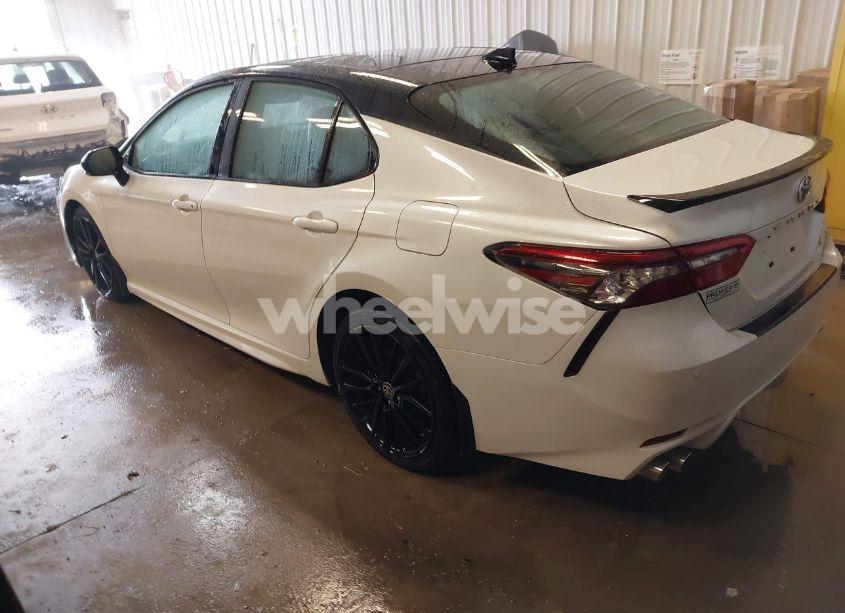 Photo 3 of 2022 Toyota Camry XSE V6 (VIN 4T1KZ1AK7NU068652)
