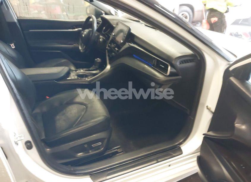 Photo 5 of 2022 Toyota Camry XSE V6 (VIN 4T1KZ1AK7NU068652)