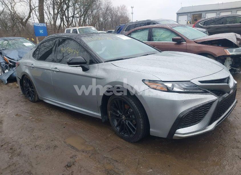 2024 Toyota Camry XSE V6 (VIN 4T1KZ1AK9RU098094) main photo