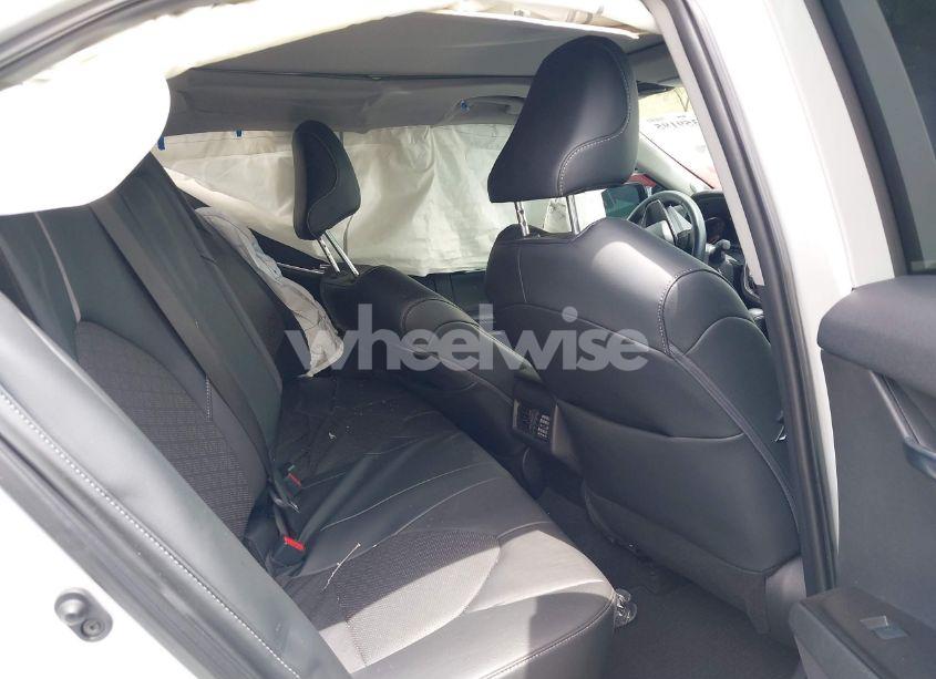 Photo 8 of 2022 Toyota Camry XSE V6 (VIN 4T1KZ1AKXNU064790)