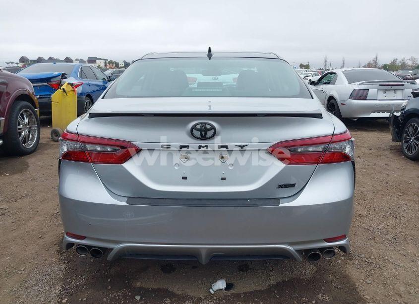 Photo 17 of 2022 Toyota Camry XSE V6 (VIN 4T1KZ1AKXNU069021)