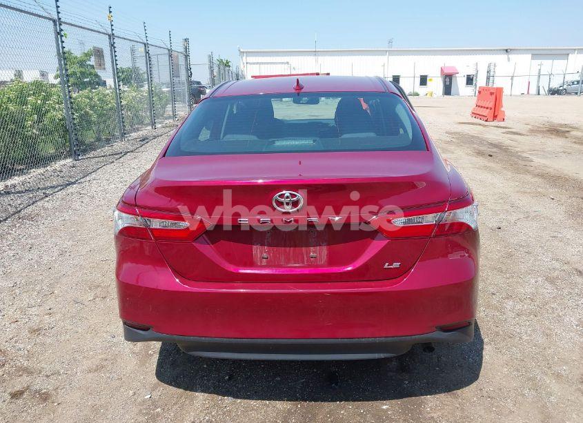 Photo 16 of 2020 Toyota Camry LE (VIN 4T1L11AK2LU500976)