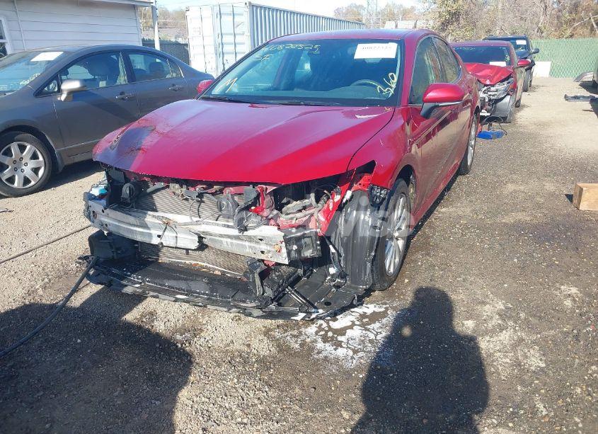 Photo 6 of 2020 Toyota Camry LE (VIN 4T1L11AK7LU997233)