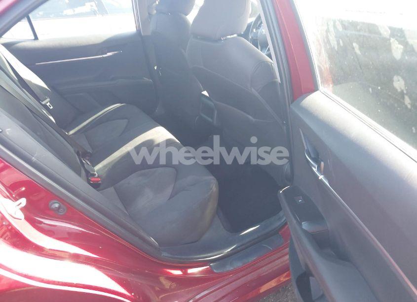 Photo 8 of 2020 Toyota Camry LE (VIN 4T1L11AK7LU997233)