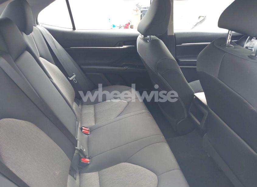 Photo 8 of 2020 Toyota Camry LE (VIN 4T1L11AK8LU394324)