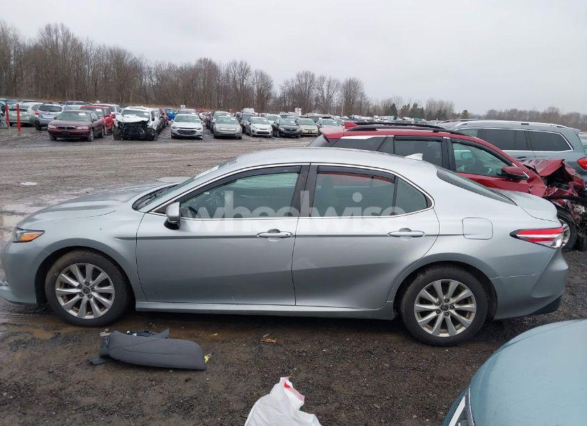 Photo 15 of 2020 Toyota Camry LE AWD (VIN 4T1L11BK2LU007684)