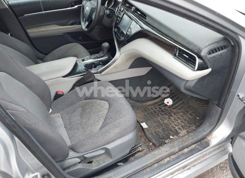 Photo 5 of 2020 Toyota Camry LE AWD (VIN 4T1L11BK2LU007684)