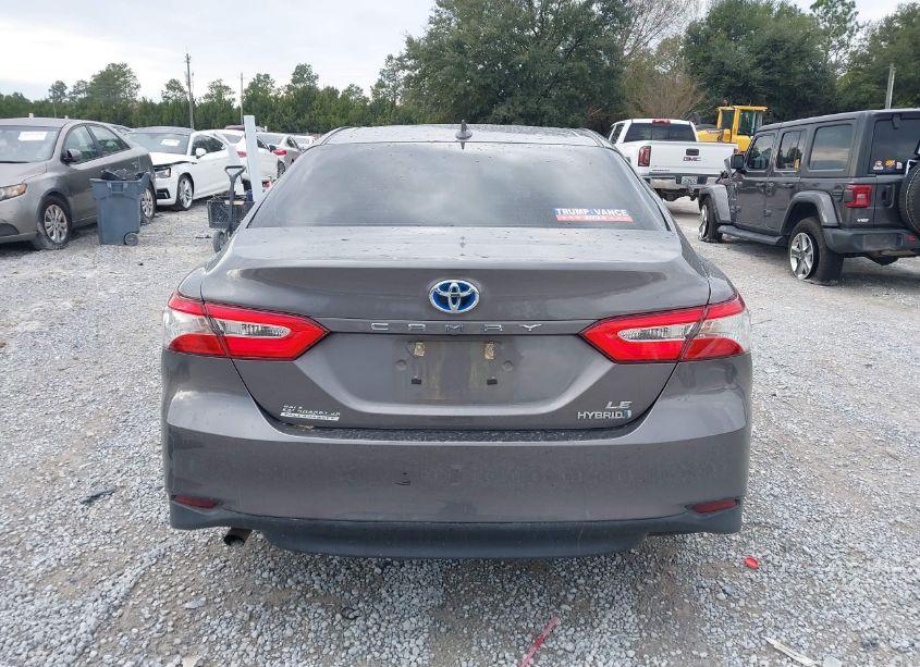 Photo 17 of 2020 Toyota Camry LE HYBRID (VIN 4T1L31AK2LU523569)