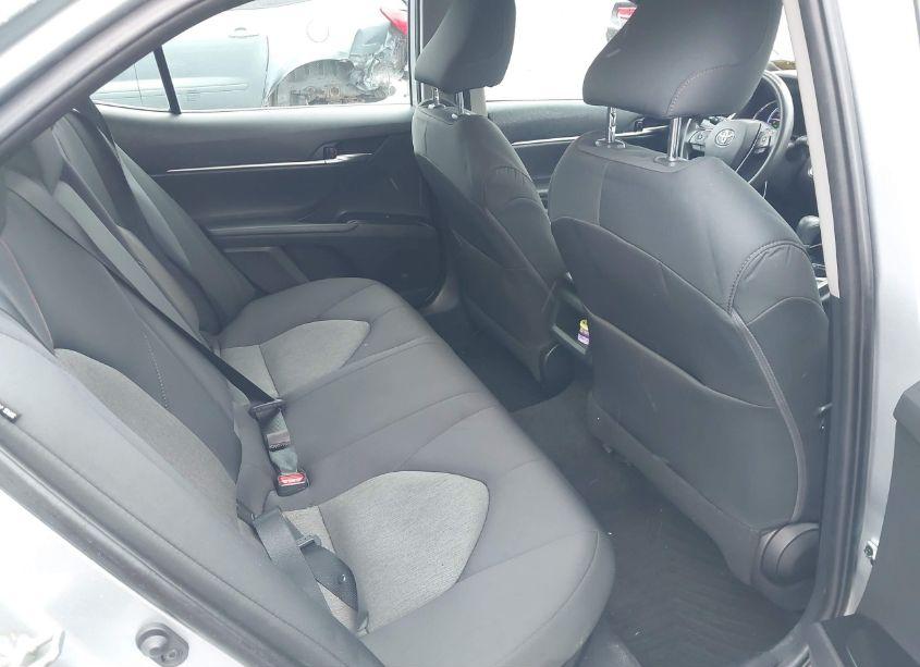 Photo 8 of 2020 Toyota Camry LE HYBRID (VIN 4T1L31AK3LU524097)