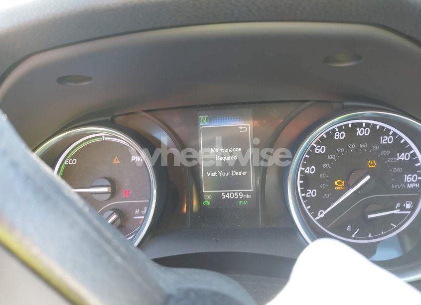 Photo 7 of 2020 Toyota Camry LE HYBRID (VIN 4T1L31AK5LU519757)