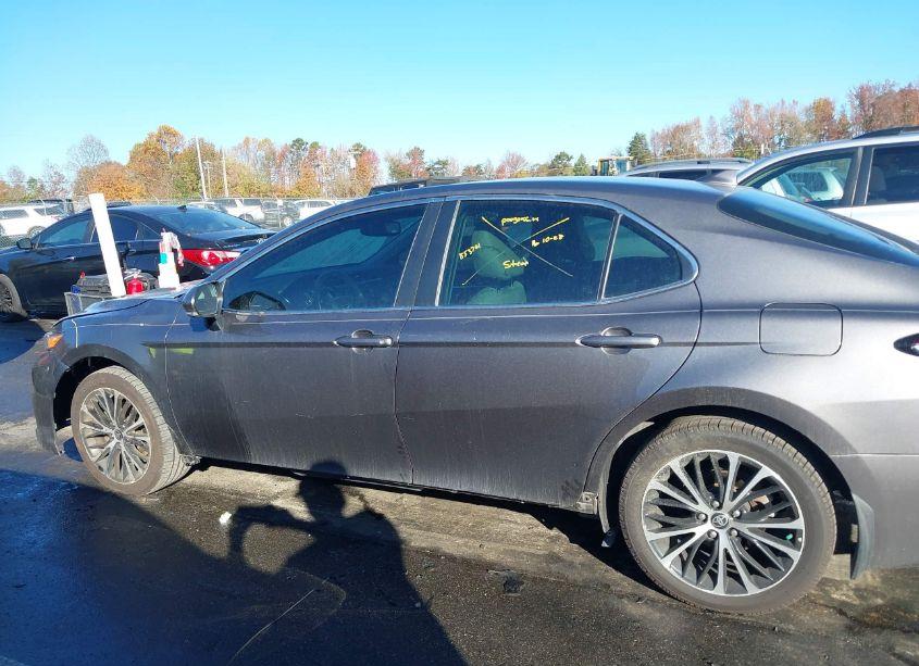 Photo 15 of 2020 Toyota Camry SE (VIN 4T1M11AK0LU951389)