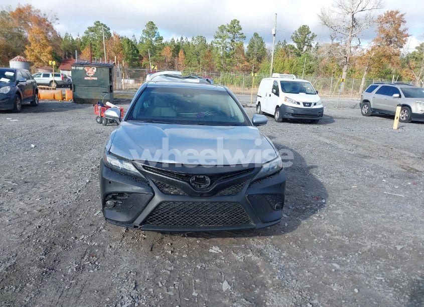 Photo 12 of 2020 Toyota Camry SE (VIN 4T1M11AK0LU983677)