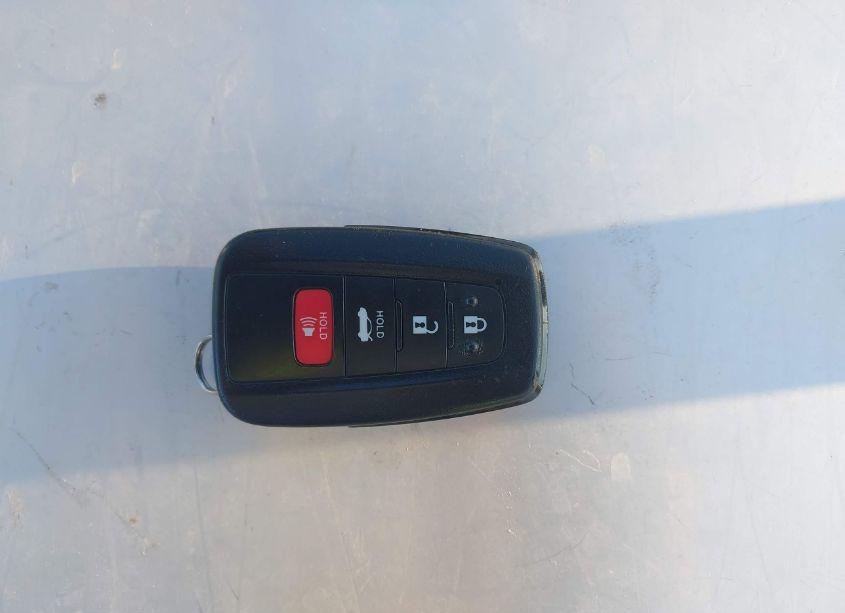 Photo 11 of 2020 Toyota Camry SE (VIN 4T1M11AK1LU955192)