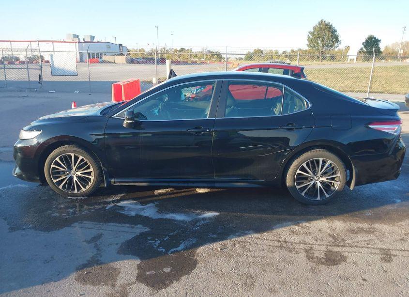 Photo 14 of 2020 Toyota Camry SE (VIN 4T1M11AK1LU955192)