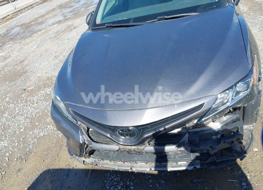 Photo 13 of 2020 Toyota Camry SE (VIN 4T1M11AK1LU979850)