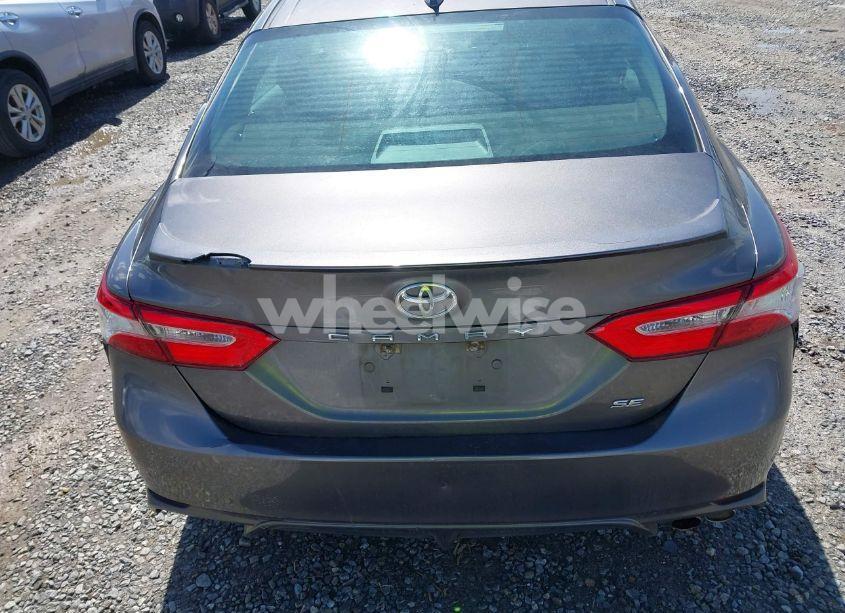 Photo 17 of 2020 Toyota Camry SE (VIN 4T1M11AK1LU979850)