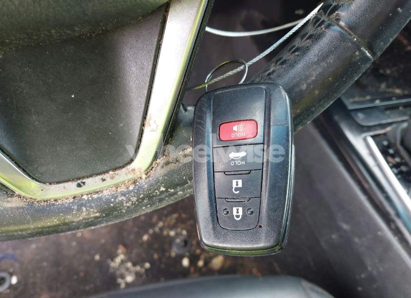 Photo 11 of 2020 Toyota Camry SE (VIN 4T1M11AK3LU364667)