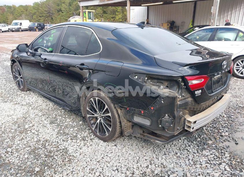 Photo 3 of 2020 Toyota Camry SE (VIN 4T1M11AK3LU391576)