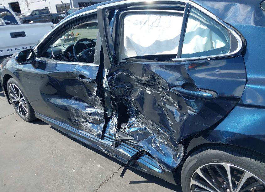 Photo 14 of 2020 Toyota Camry SE (VIN 4T1M11AK3LU397779)