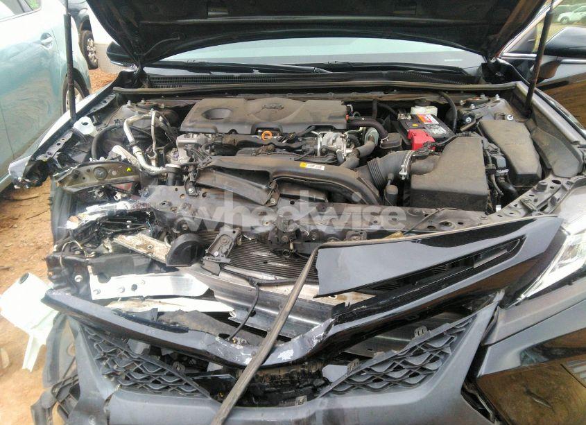 Photo 10 of 2020 Toyota Camry SE (VIN 4T1M11AK3LU511179)