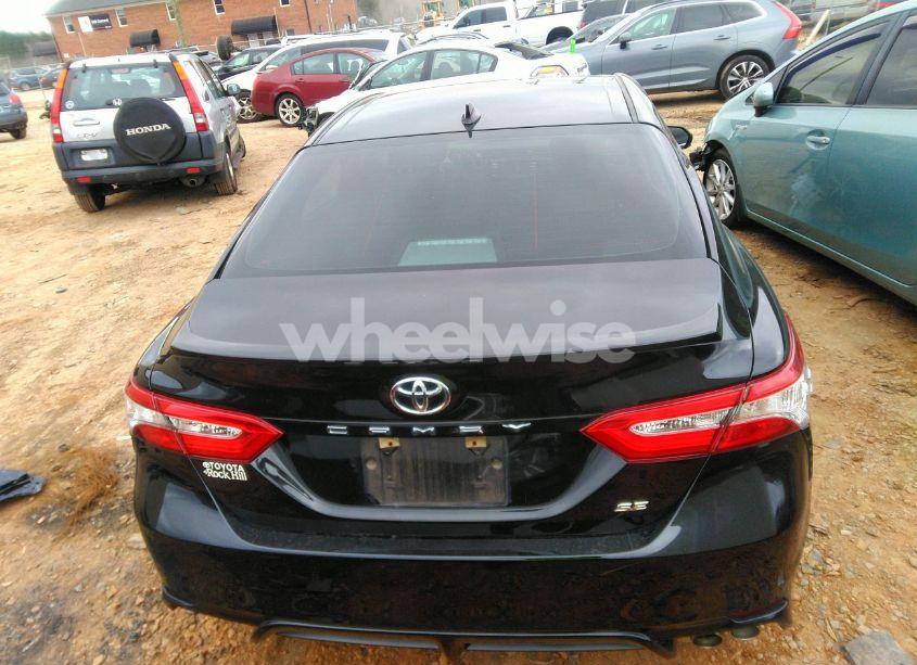 Photo 17 of 2020 Toyota Camry SE (VIN 4T1M11AK3LU511179)