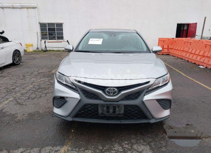 Photo 12 of 2020 Toyota Camry SE (VIN 4T1M11AK3LU895500)