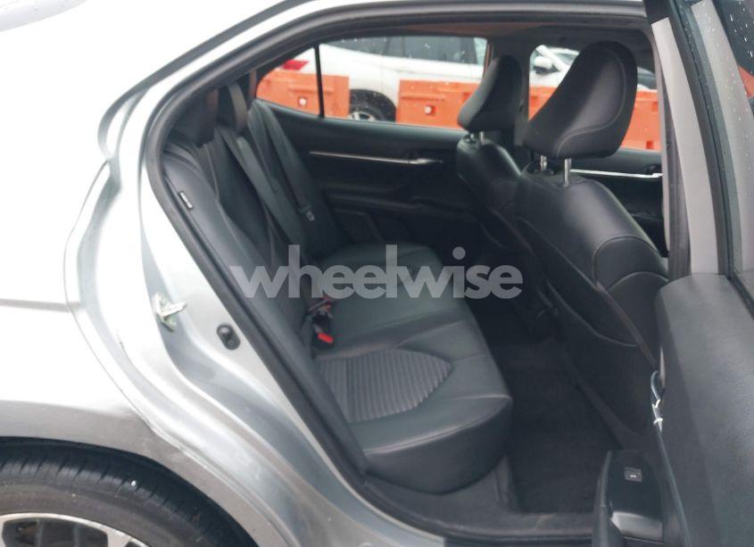 Photo 8 of 2020 Toyota Camry SE (VIN 4T1M11AK3LU895500)