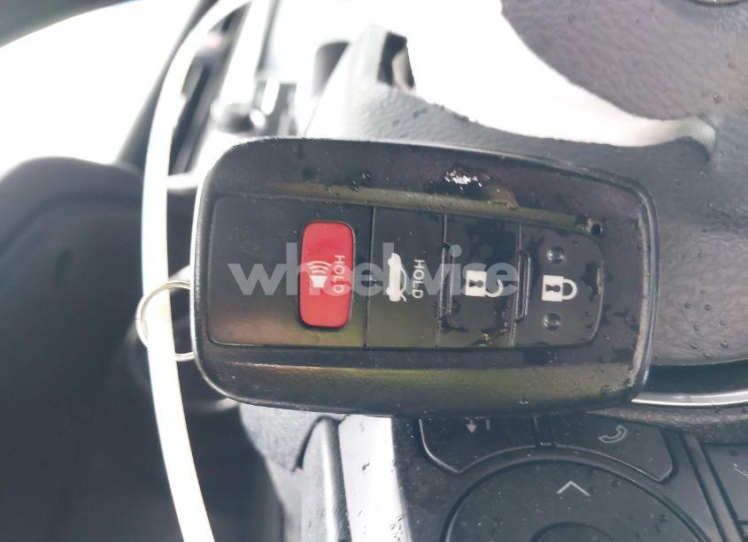 Photo 11 of 2020 Toyota Camry SE (VIN 4T1M11AK4LU891990)