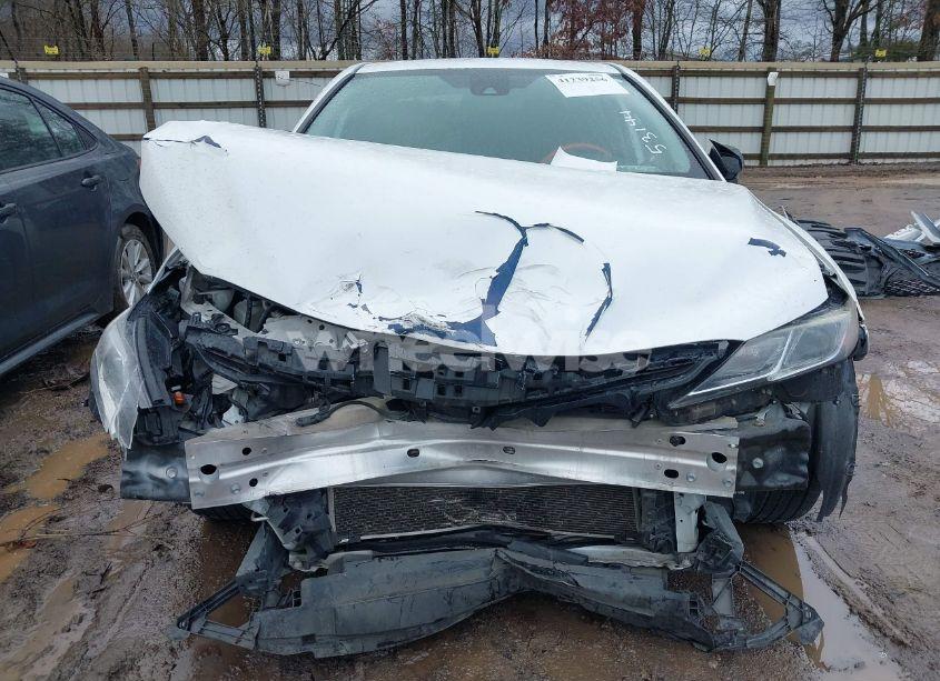 Photo 13 of 2020 Toyota Camry SE (VIN 4T1M11AK4LU891990)