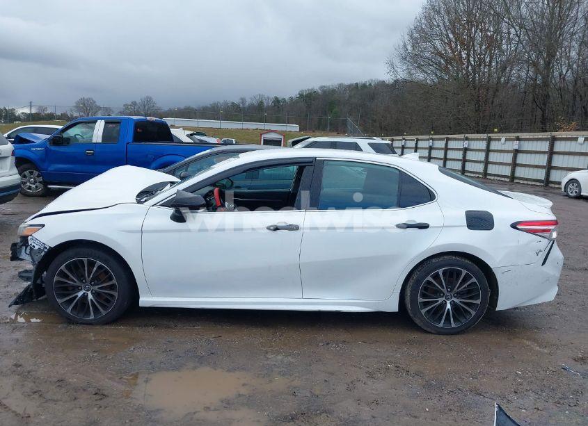 Photo 15 of 2020 Toyota Camry SE (VIN 4T1M11AK4LU891990)