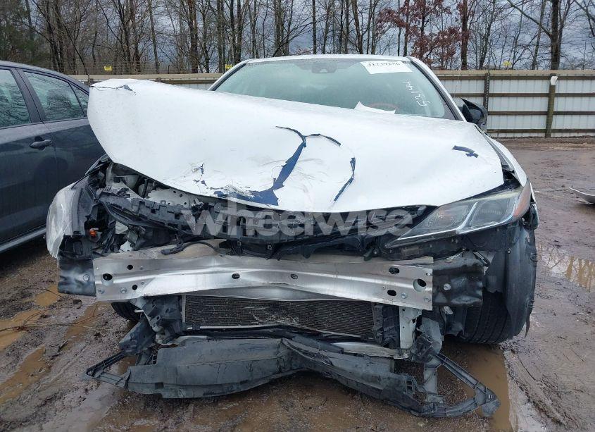 Photo 6 of 2020 Toyota Camry SE (VIN 4T1M11AK4LU891990)