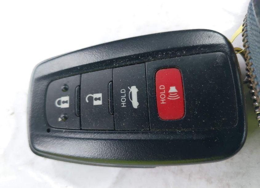 Photo 11 of 2020 Toyota Camry SE (VIN 4T1M11AK4LU908139)