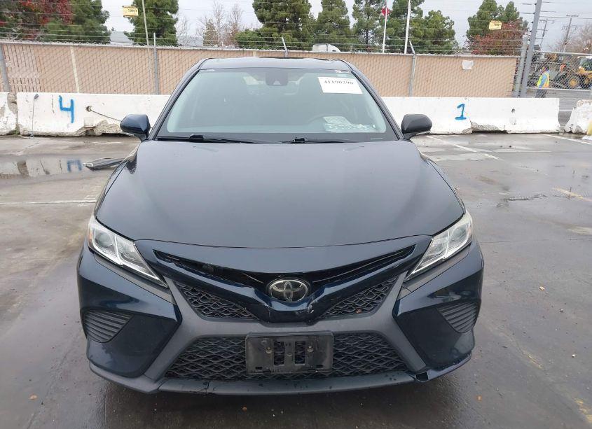 Photo 12 of 2020 Toyota Camry SE (VIN 4T1M11AK4LU908139)