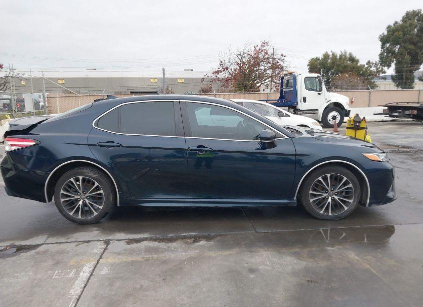 Photo 13 of 2020 Toyota Camry SE (VIN 4T1M11AK4LU908139)