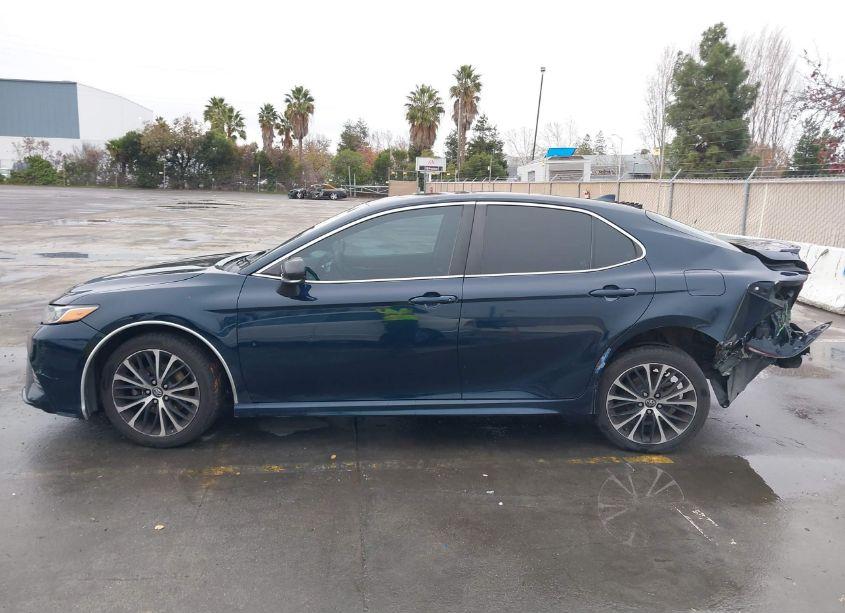 Photo 14 of 2020 Toyota Camry SE (VIN 4T1M11AK4LU908139)