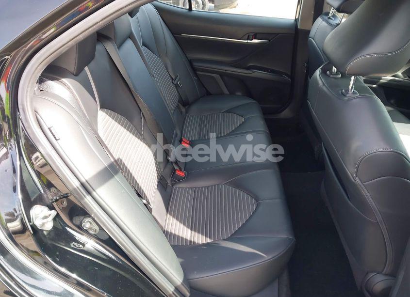 Photo 8 of 2020 Toyota Camry SE (VIN 4T1M11AK5LU923801)