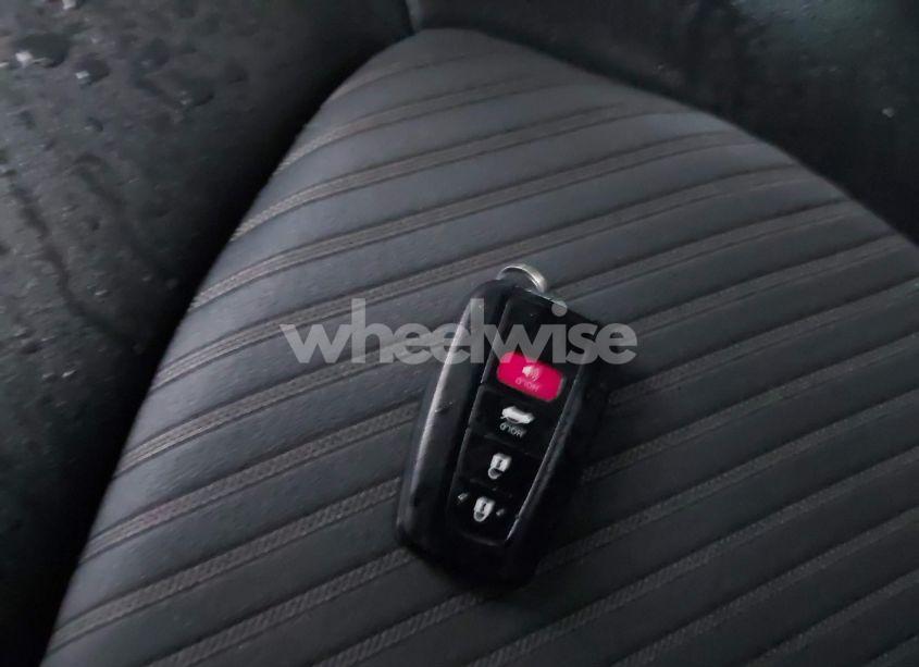 Photo 11 of 2020 Toyota Camry SE (VIN 4T1M11AK6LU946083)