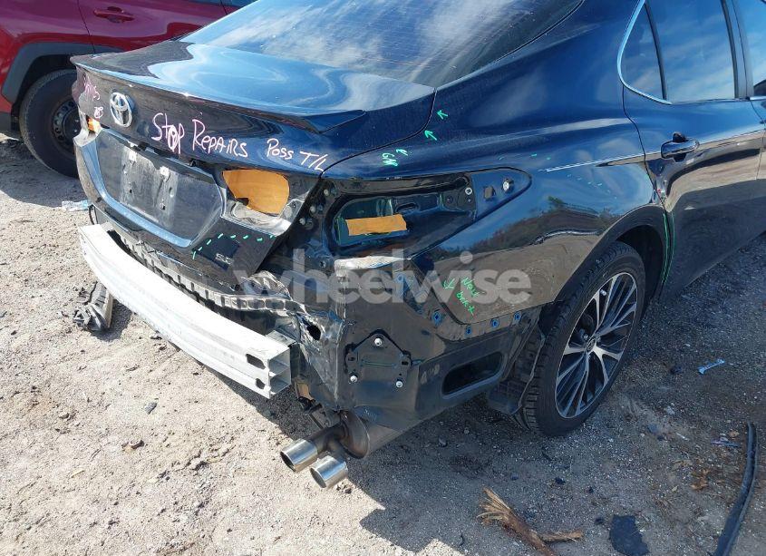 Photo 6 of 2020 Toyota Camry SE (VIN 4T1M11AK6LU946262)