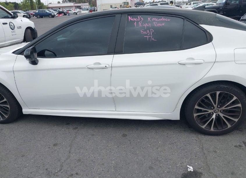 Photo 14 of 2020 Toyota Camry SE (VIN 4T1M11AK7LU396750)