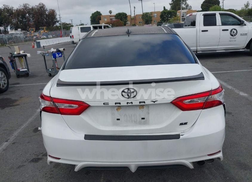 Photo 16 of 2020 Toyota Camry SE (VIN 4T1M11AK7LU396750)