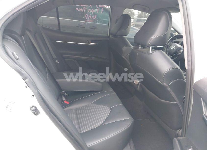 Photo 8 of 2020 Toyota Camry SE (VIN 4T1M11AK7LU396750)