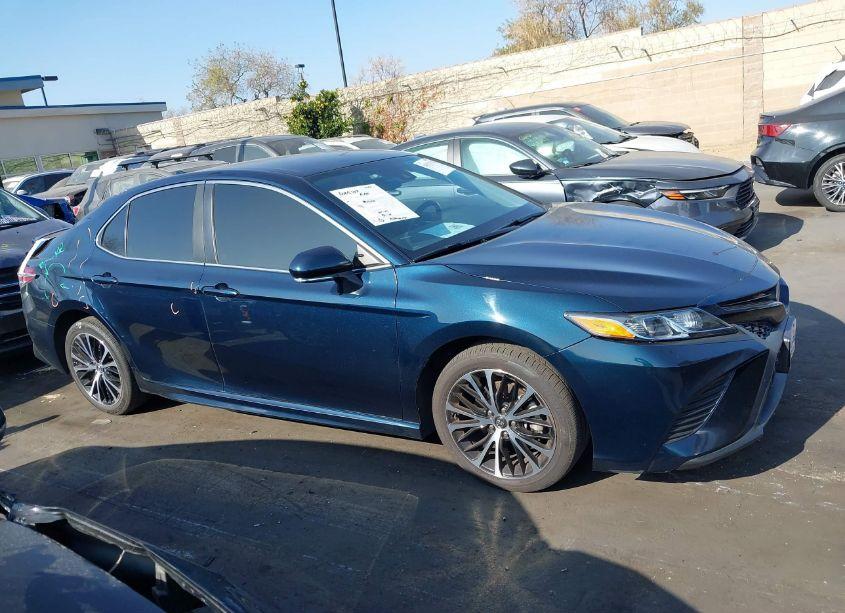 Photo 14 of 2020 Toyota Camry SE (VIN 4T1M11AK7LU880059)