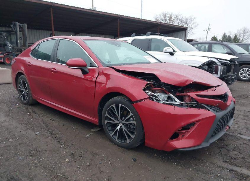 2020 Toyota Camry SE (VIN 4T1M11AK8LU307493) main photo