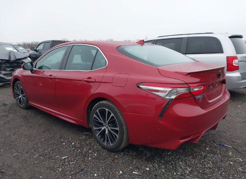 Photo 3 of 2020 Toyota Camry SE (VIN 4T1M11AK8LU307493)